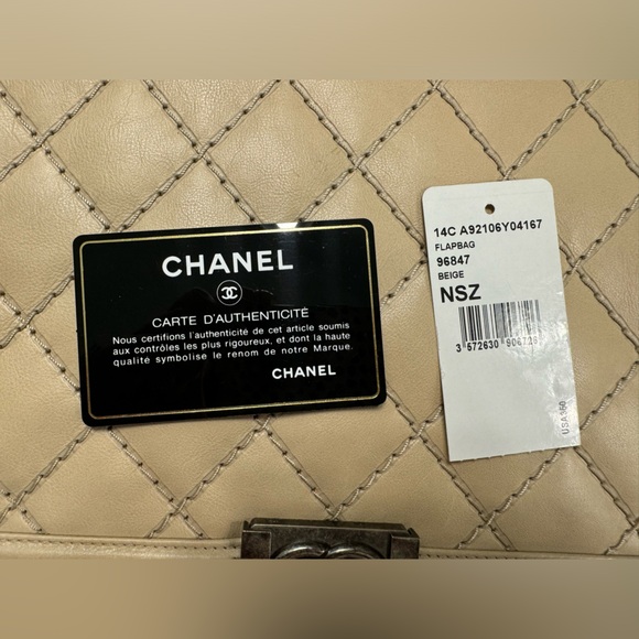 Large Chanel Boy Bag!!! - Picture 5 of 16